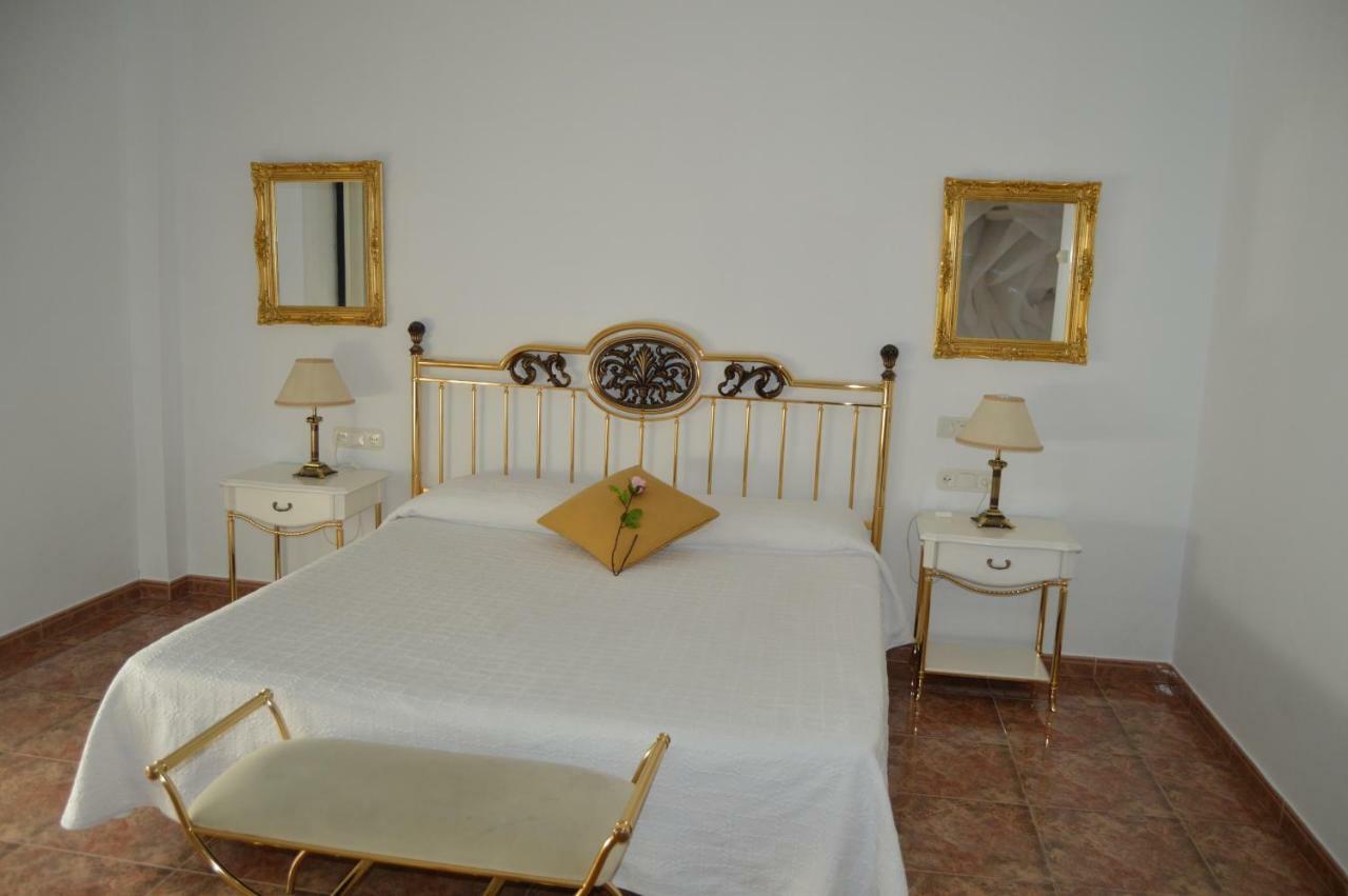 Hotel Poniente Moraleda De Zafayona Buitenkant foto
