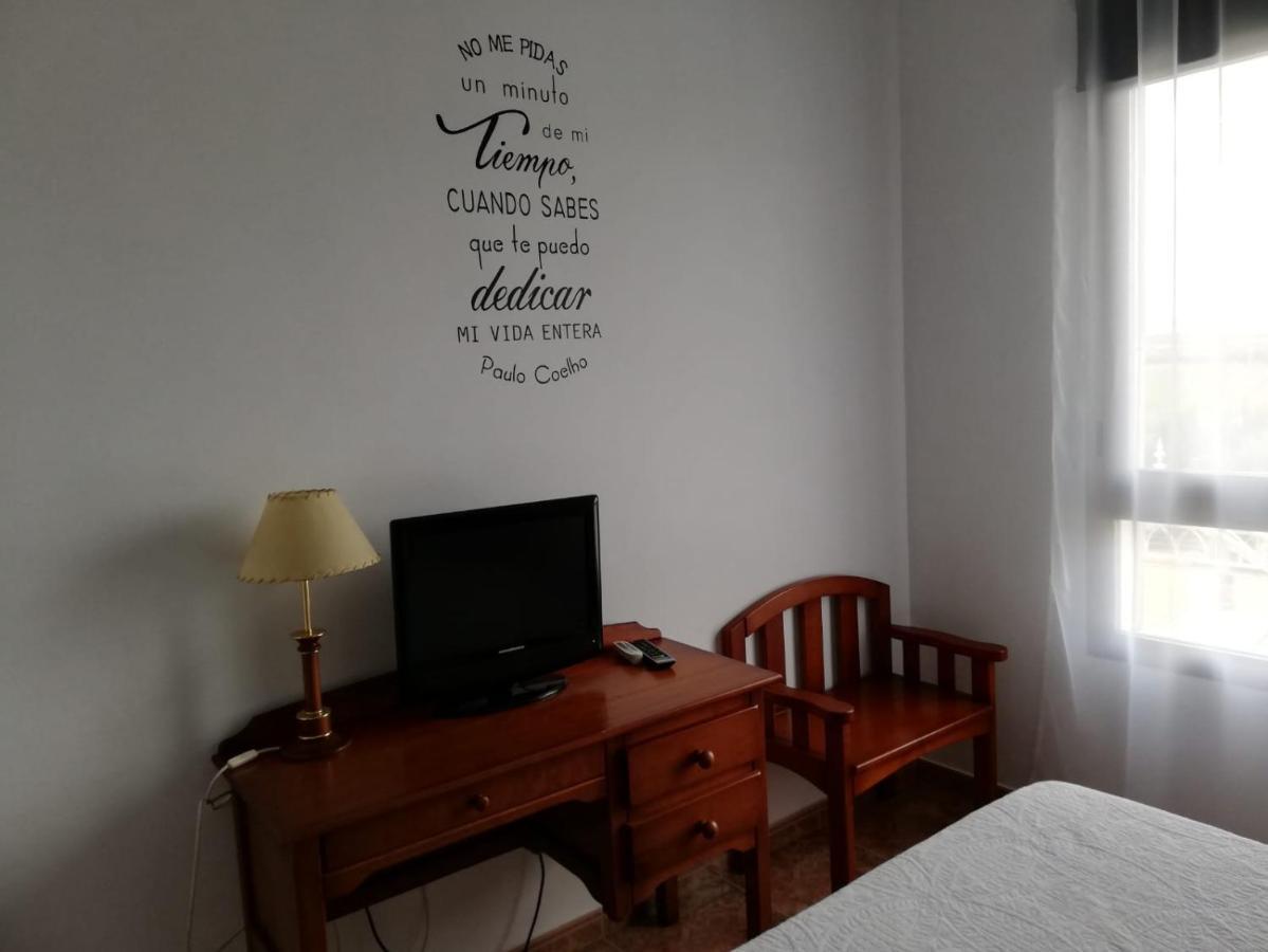 Hotel Poniente Moraleda De Zafayona Buitenkant foto