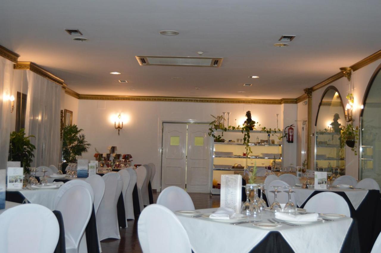 Hotel Poniente Moraleda De Zafayona Buitenkant foto