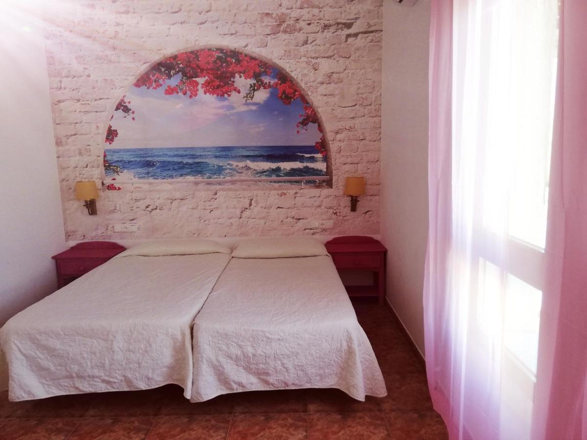 Hotel Poniente Moraleda De Zafayona Buitenkant foto